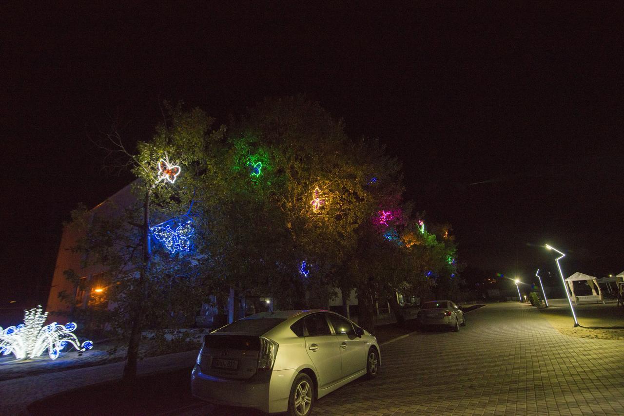 Welcome Summer Hotel Zatoka Exterior foto